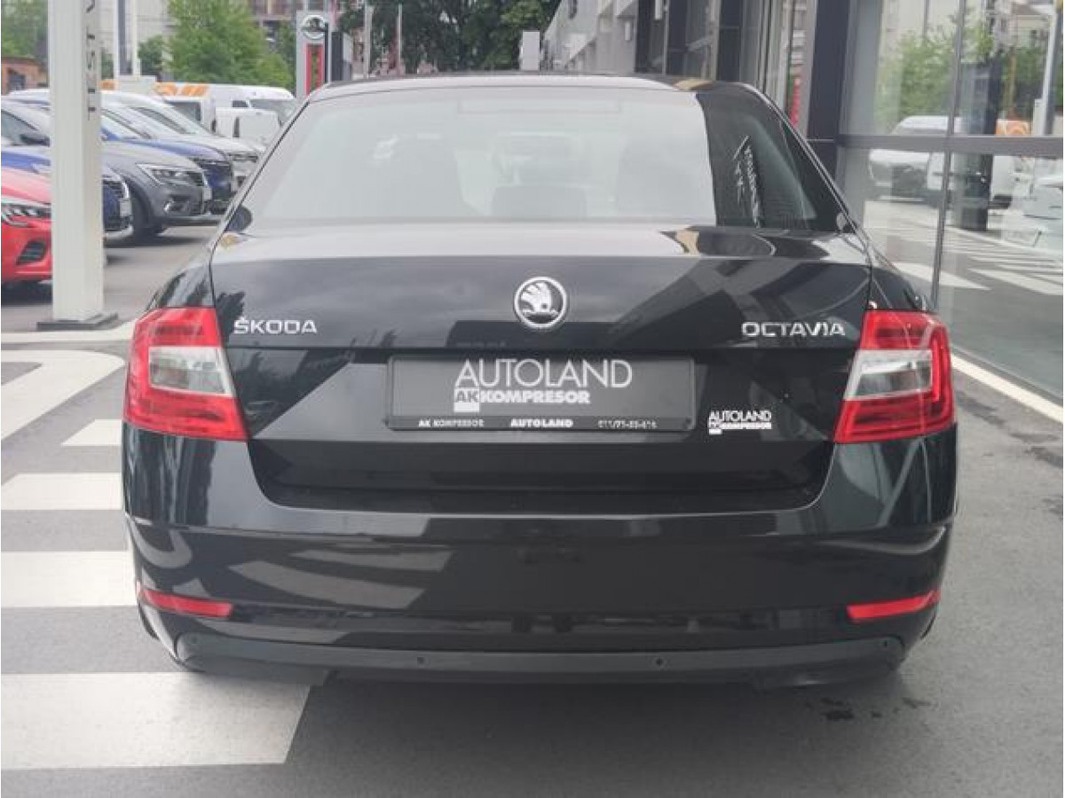 Škoda Octavia 1.6 TDI Ambition DSG