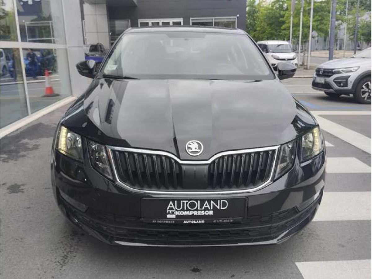 Škoda Octavia 1.6 TDI Ambition DSG