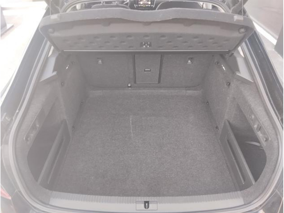 Škoda Superb 2.0 TDI Ambition DSG