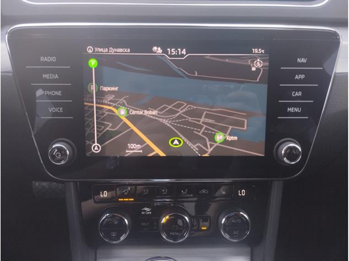 Škoda Superb 2.0 TDI Ambition DSG
