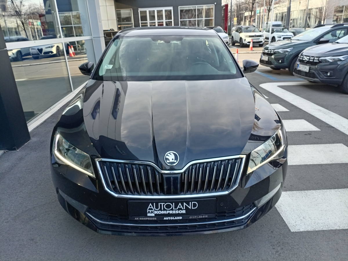 Škoda Superb 2.0 TDI Ambition DSG