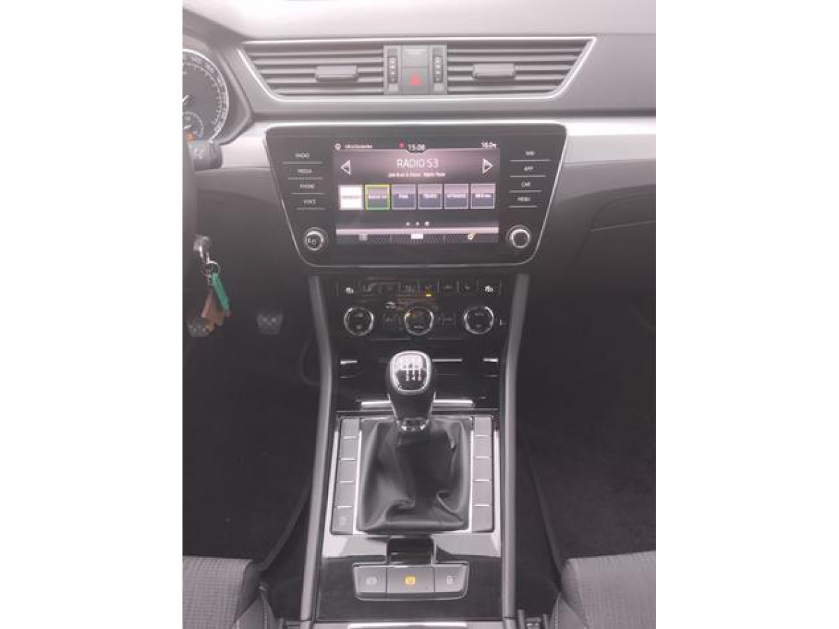 Škoda Superb 2.0 TDI Ambition