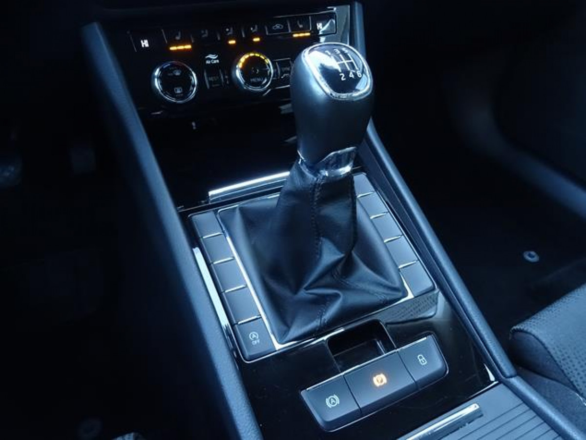 Škoda Superb 2.0 TDI Ambition 