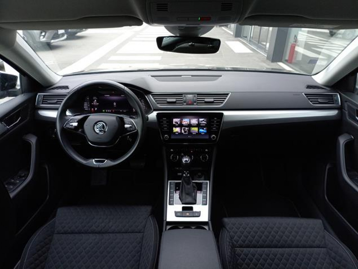 Škoda Superb 2.0 TDI Ambition DSG