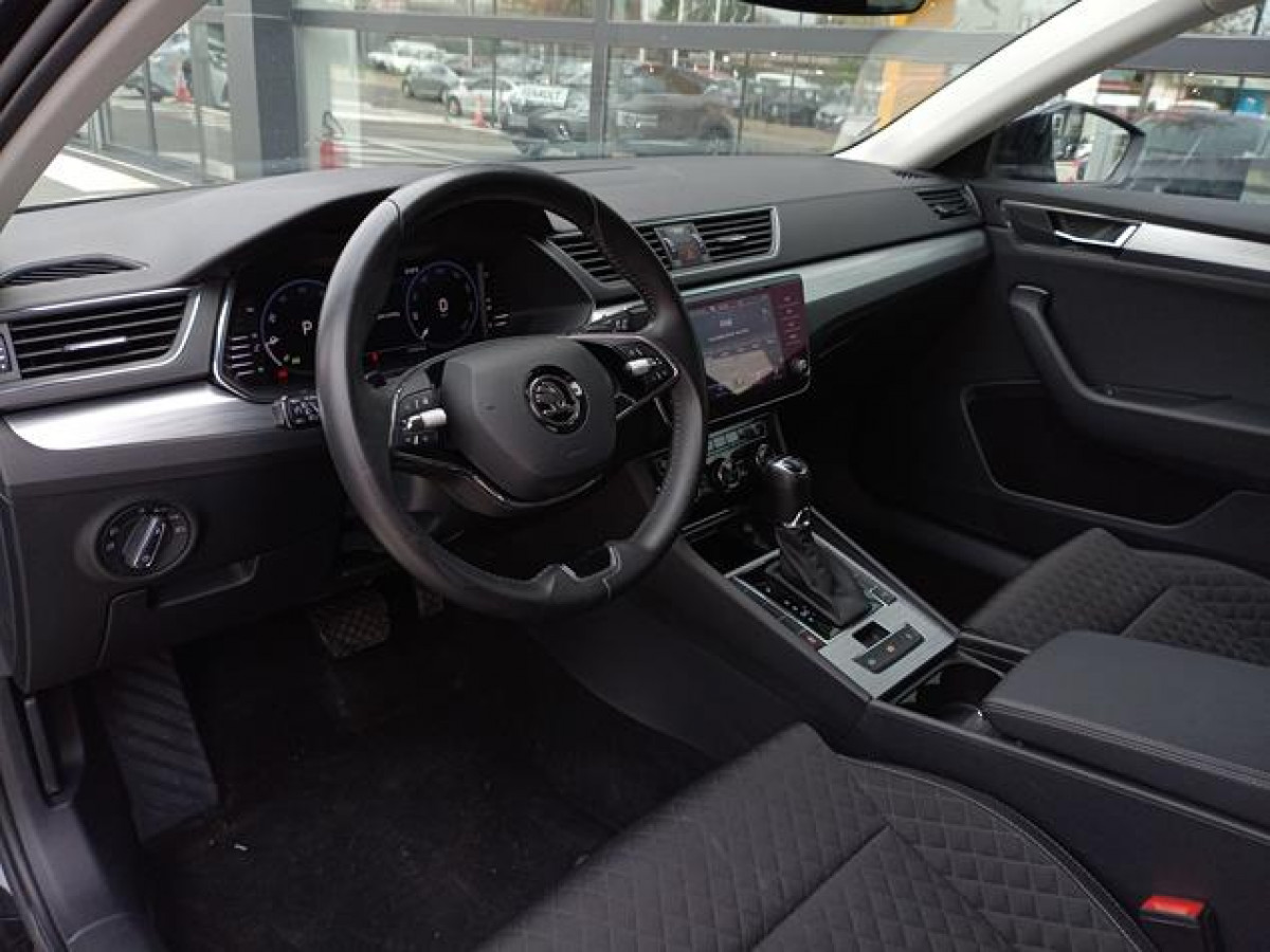 Škoda Superb 2.0 TDI Ambition DSG