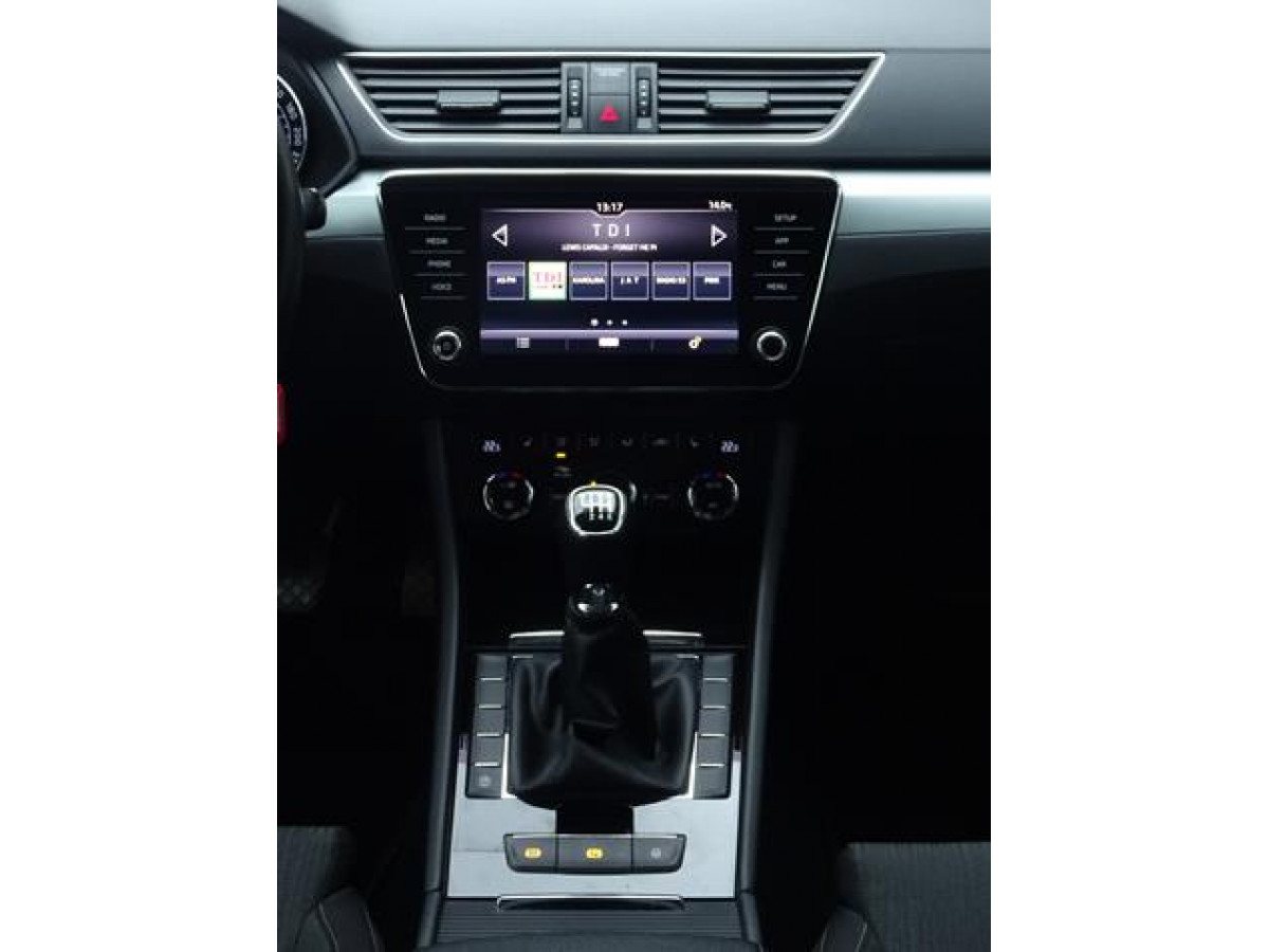 Škoda Superb 2.0 TDI Ambition 