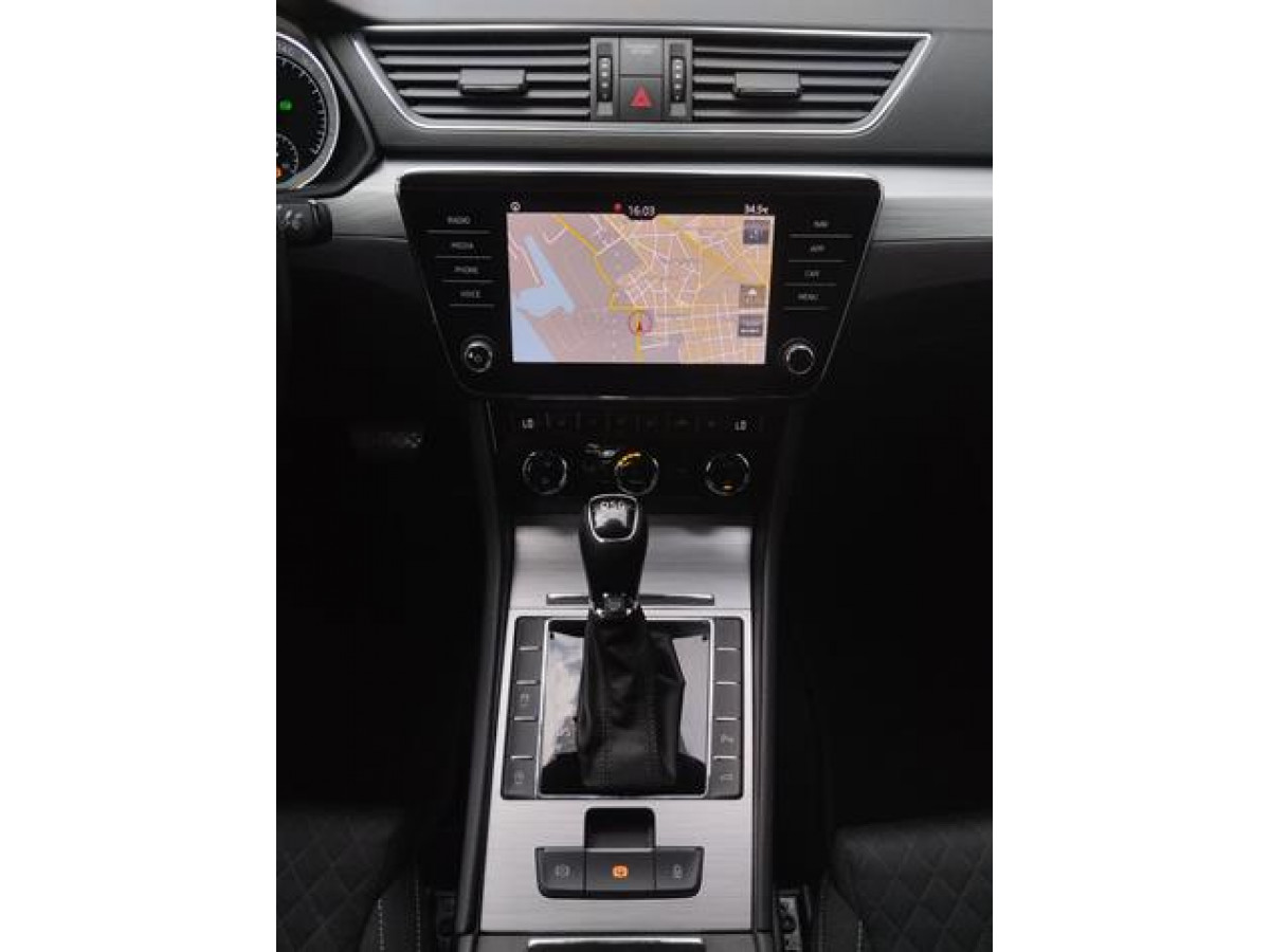 Škoda Superb 2.0 TDI Style DSG