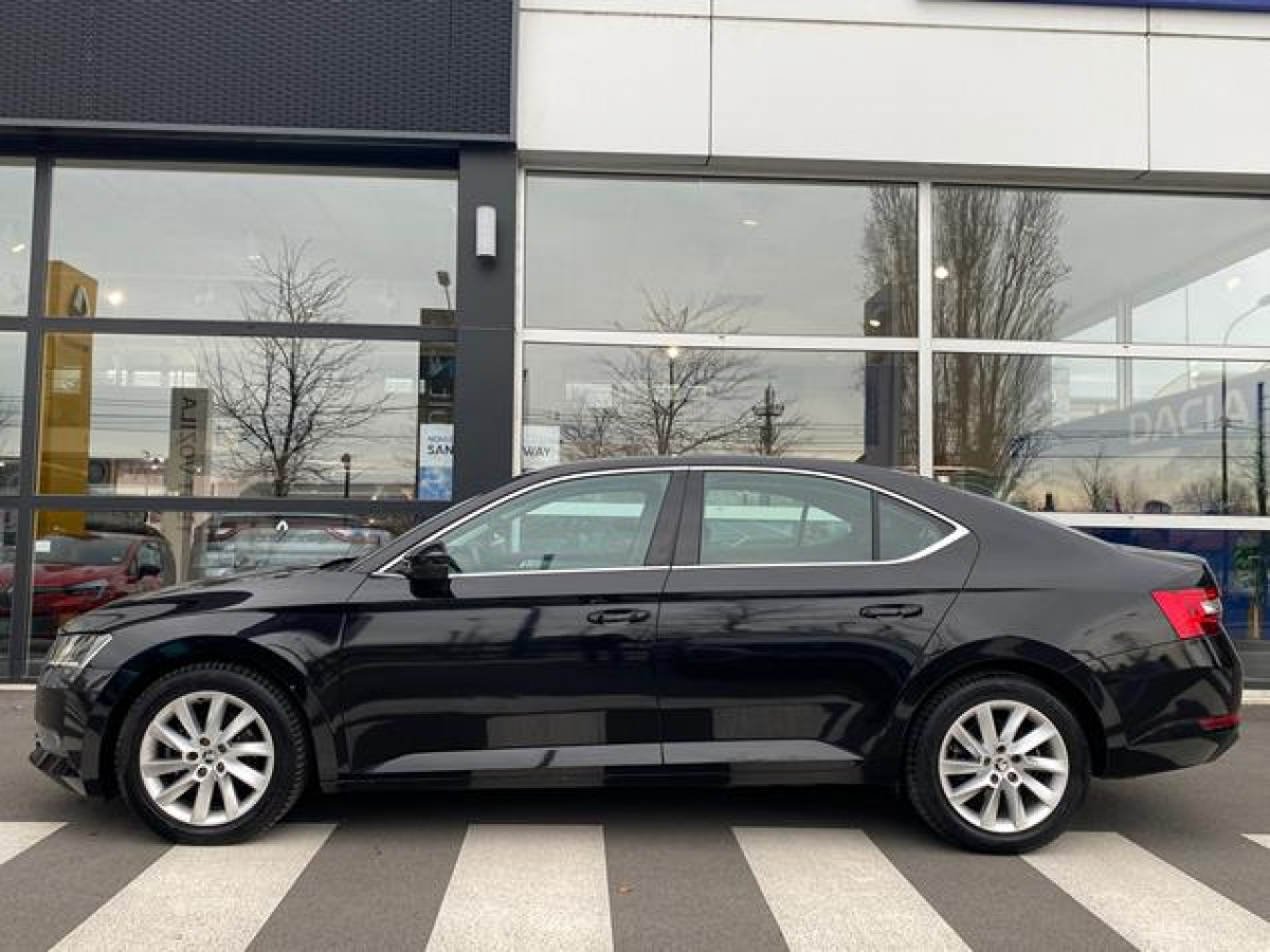 Škoda Superb 2.0 TDI Ambition DSG