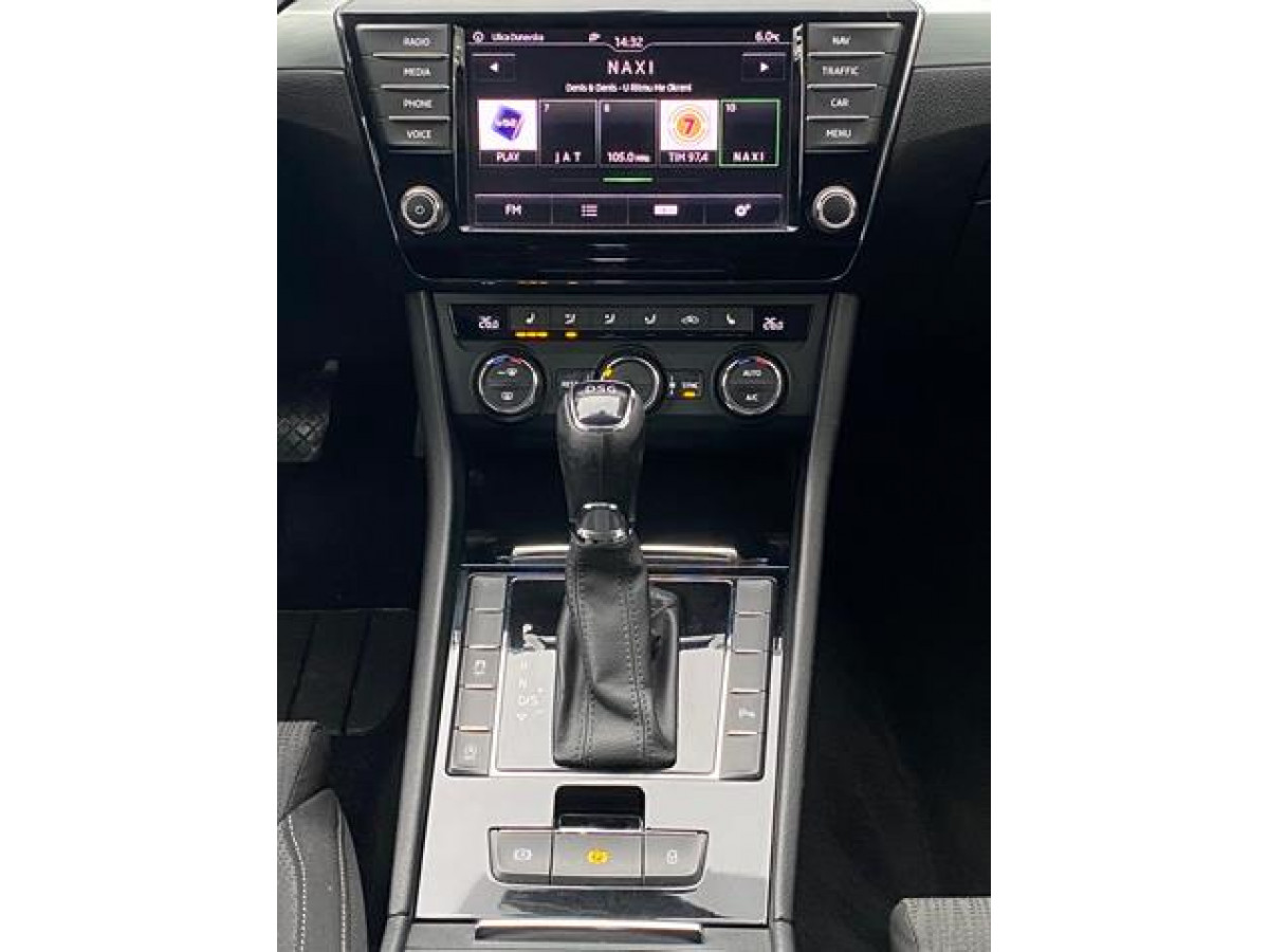 Škoda Superb 2.0 TDI Ambition DSG