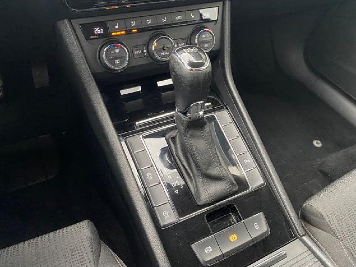 Škoda Superb 2.0 TDI Ambition DSG