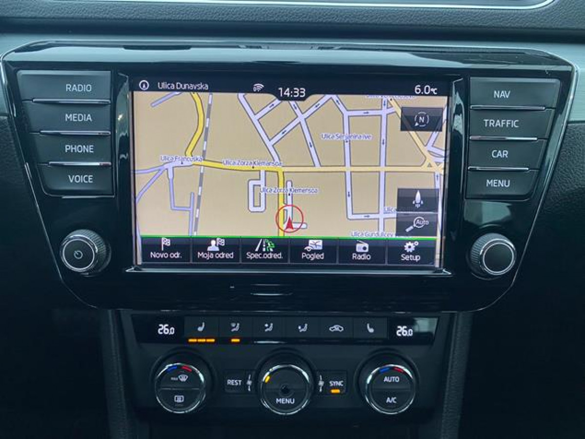 Škoda Superb 2.0 TDI Ambition DSG