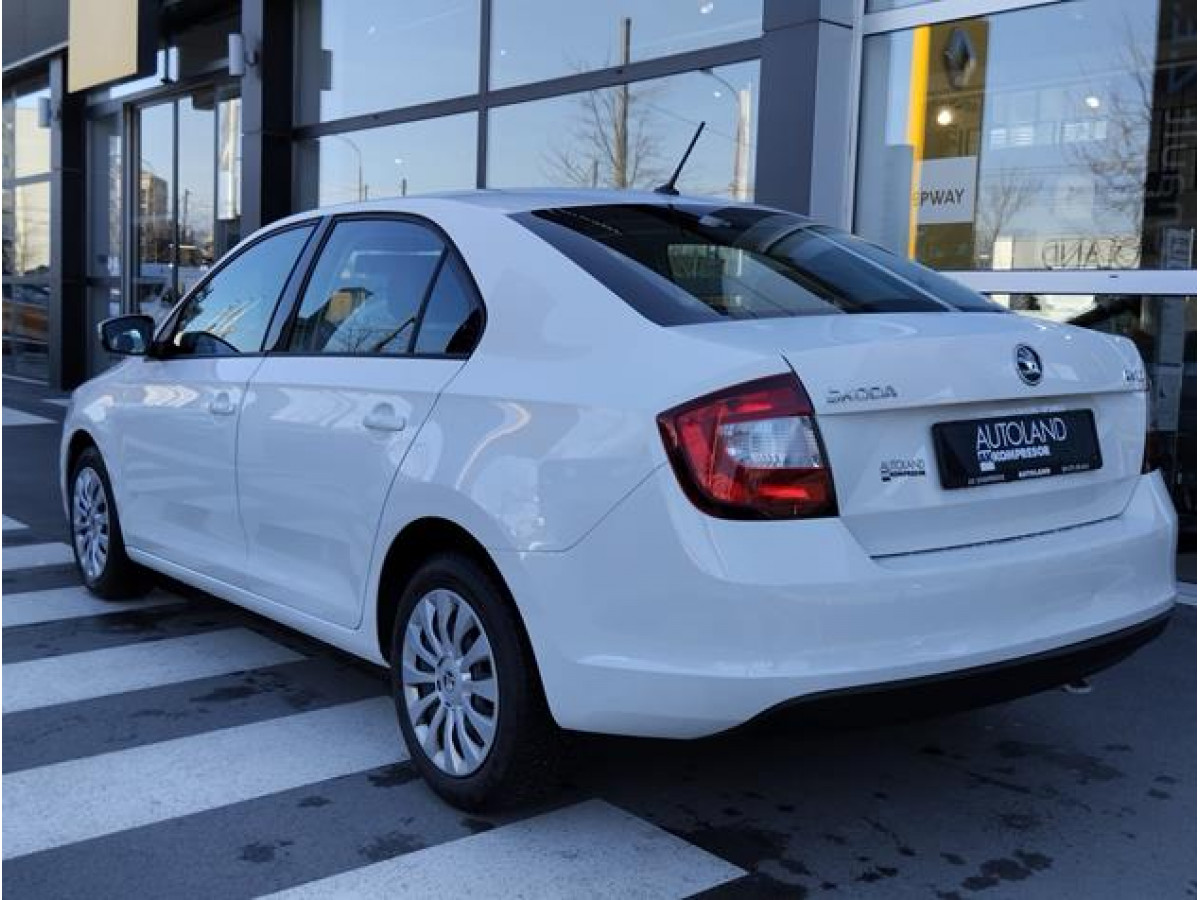 Škoda Rapid 1.0 TSI Active