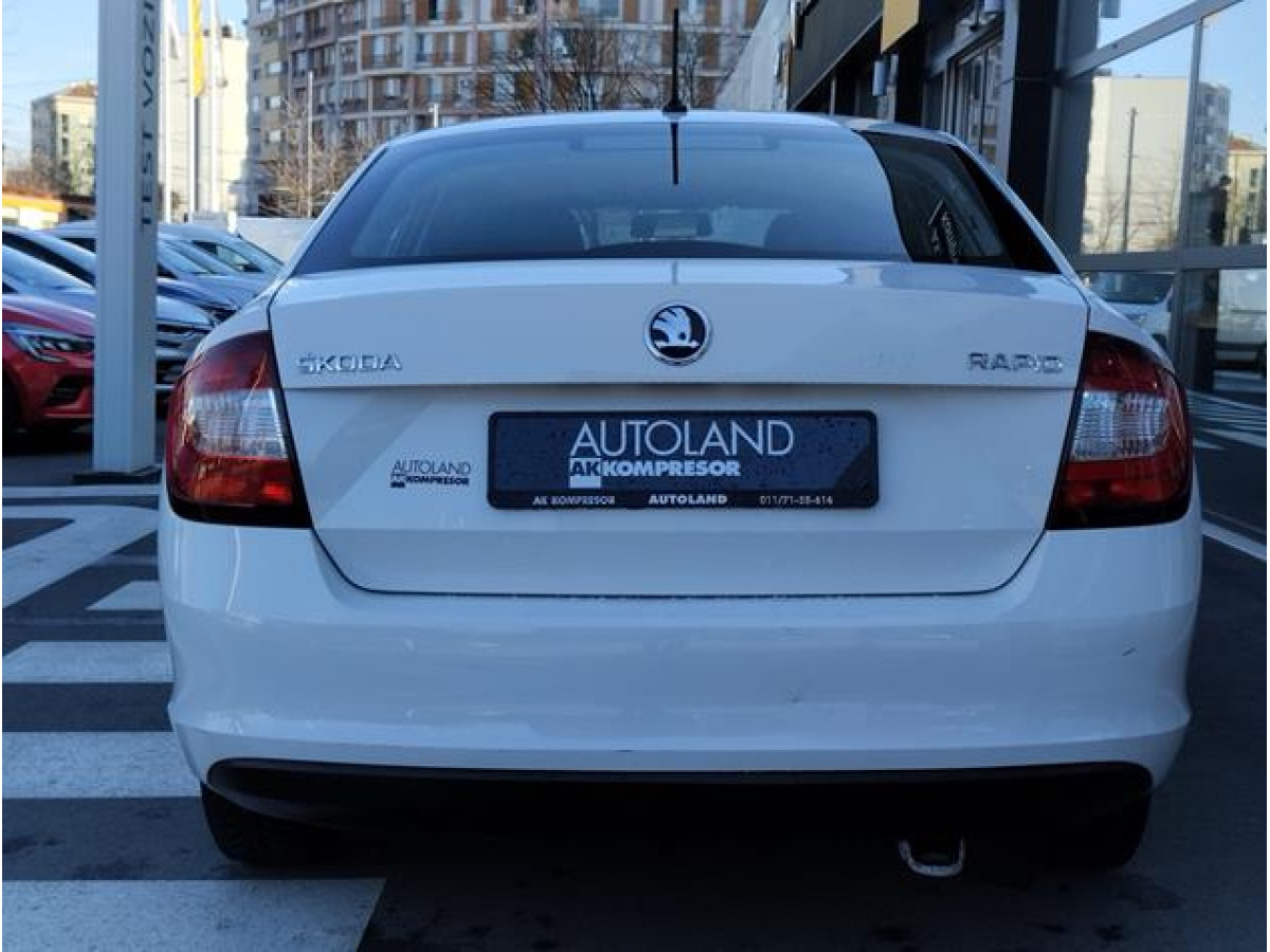 Škoda Rapid 1.0 TSI Active