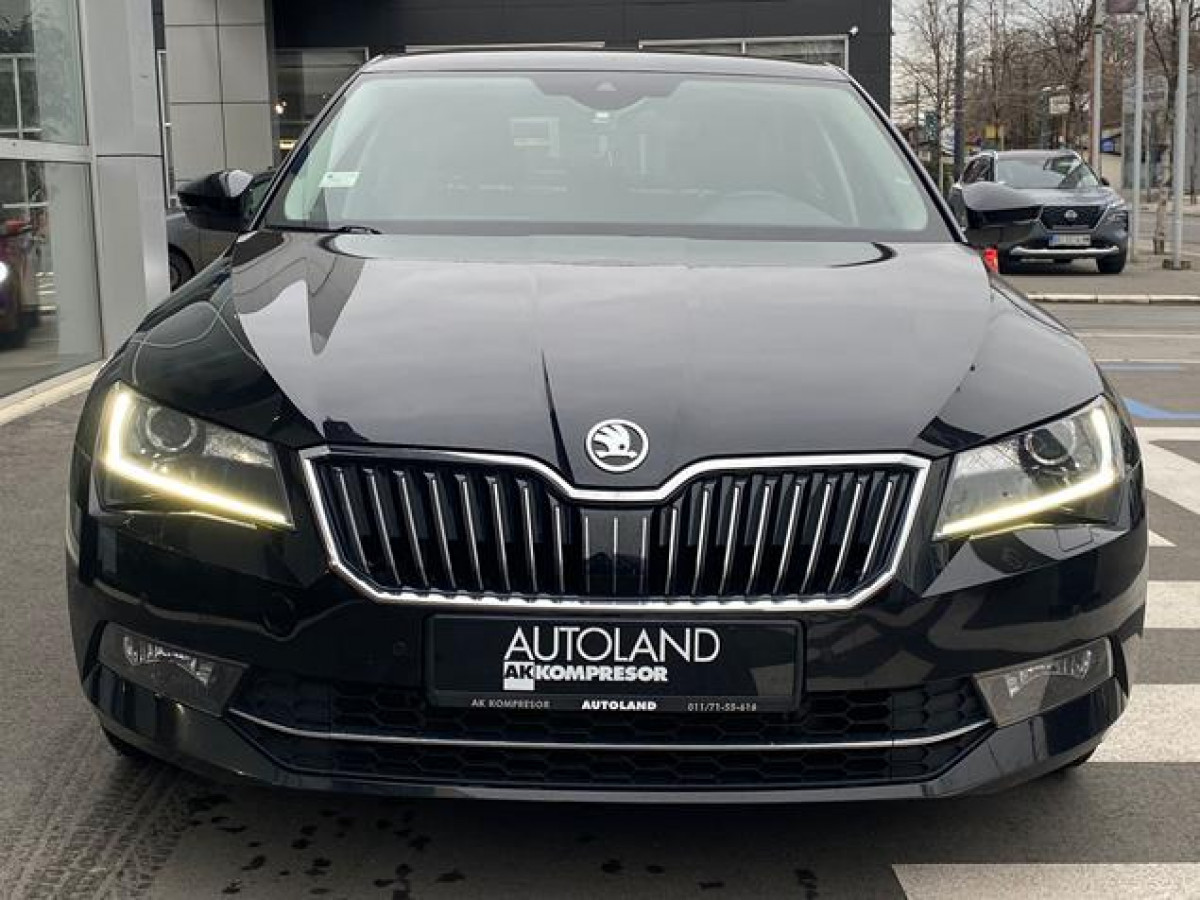 Škoda Superb 2.0 TDI DSG 4X4