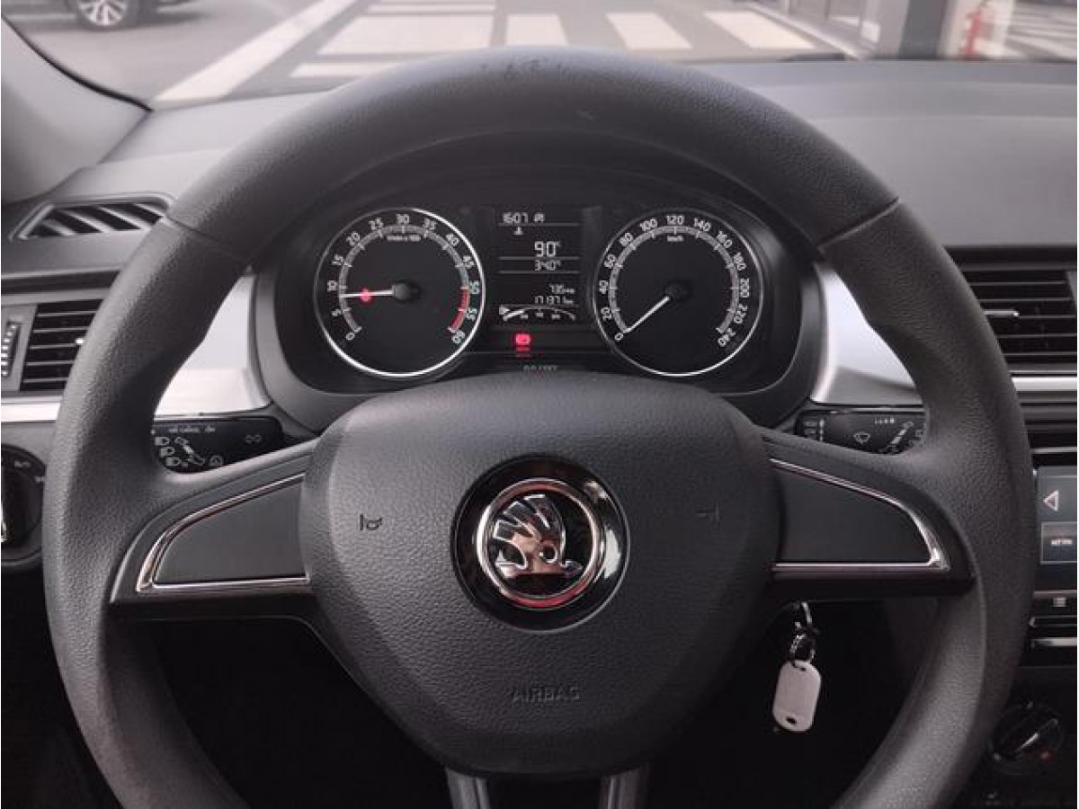 Škoda Rapid 1.4 TDI Ambition 