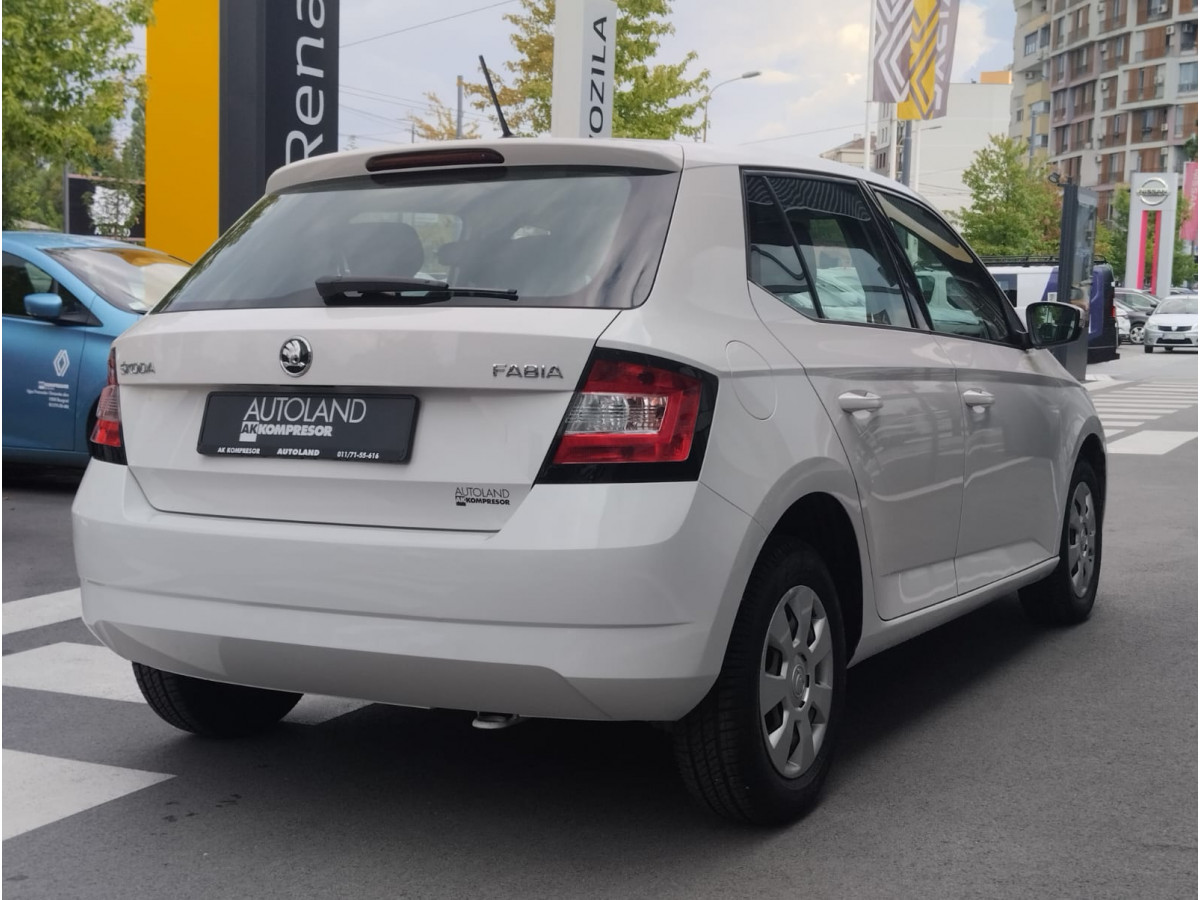 Škoda Fabia 1.0 TSI Ambition