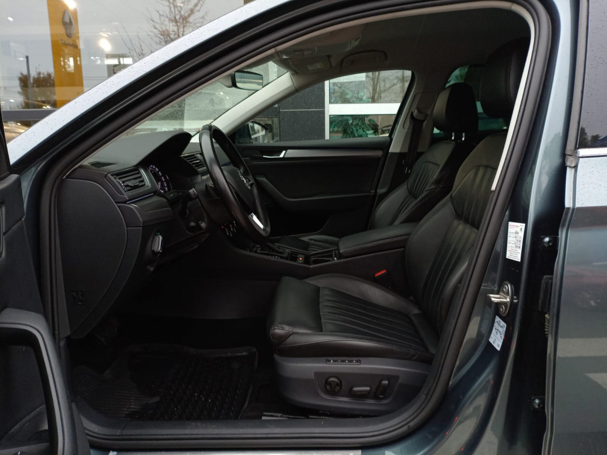 Škoda Superb 2.0 TDI DSG Style SW