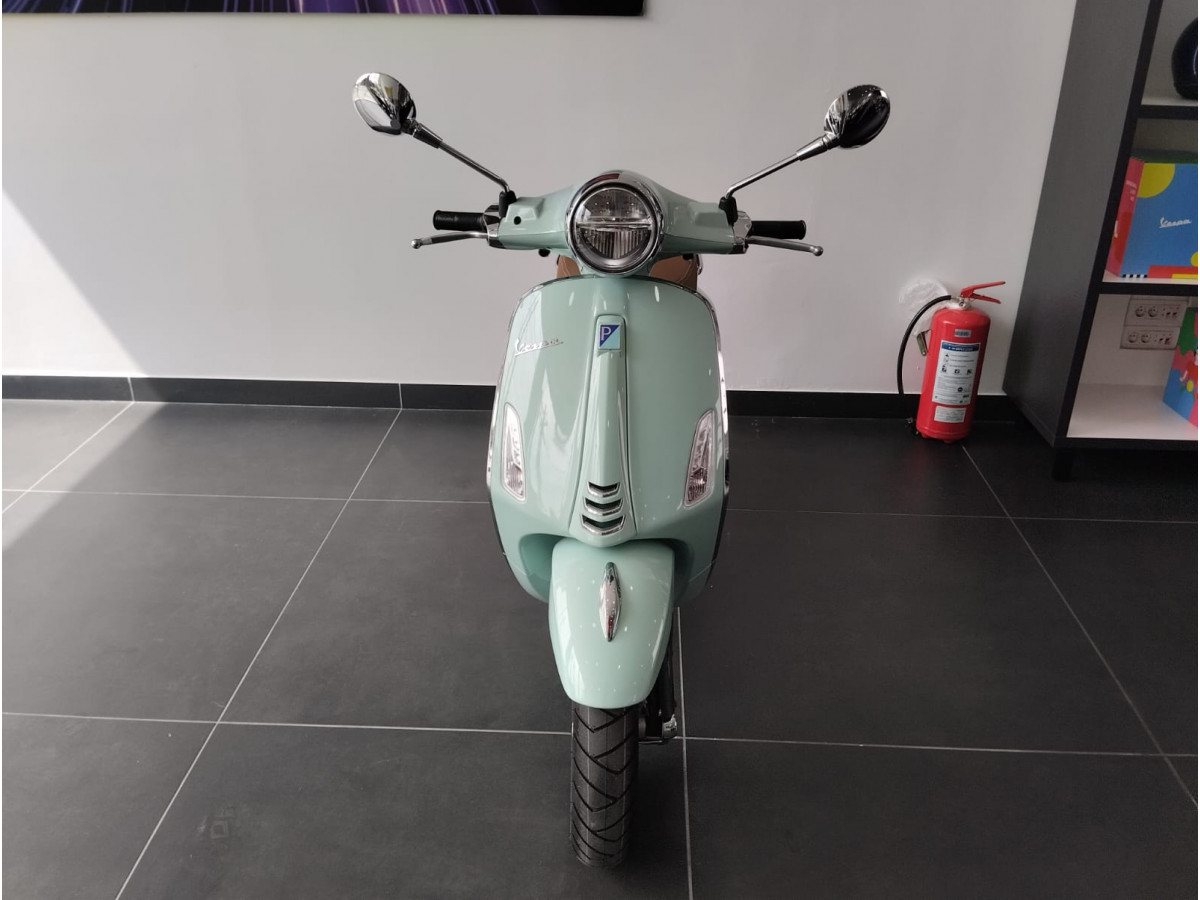 Vespa Primavera 125