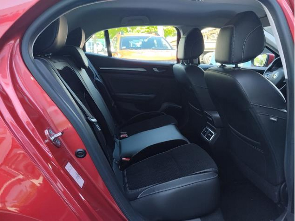 Renault Megane 1.3 tCe Intens 