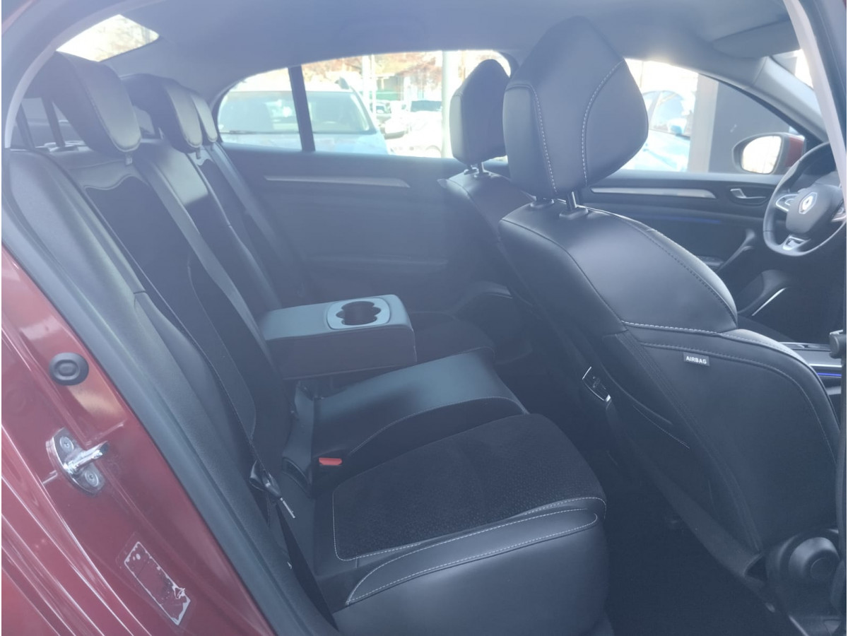 Renault Megane 1.5 dCi Intens EDC