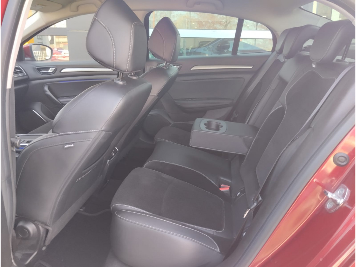Renault Megane 1.5 dCi Intens EDC