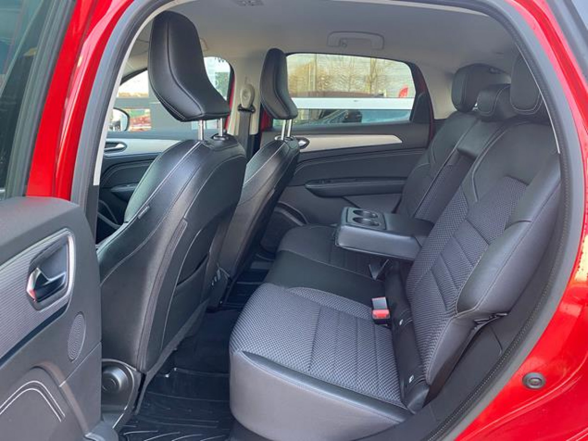 Renault Megane Conquest 1.3 tCe Intens EDC
