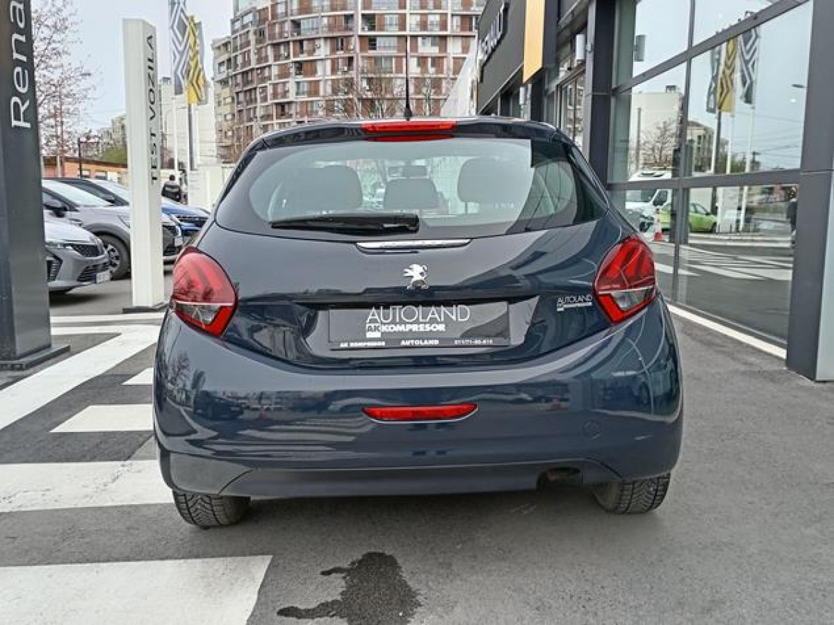 Peugeot 208 1.2 Active