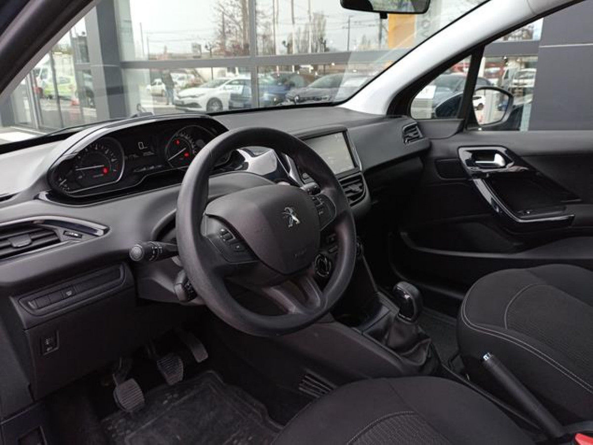 Peugeot 208 1.2 Active