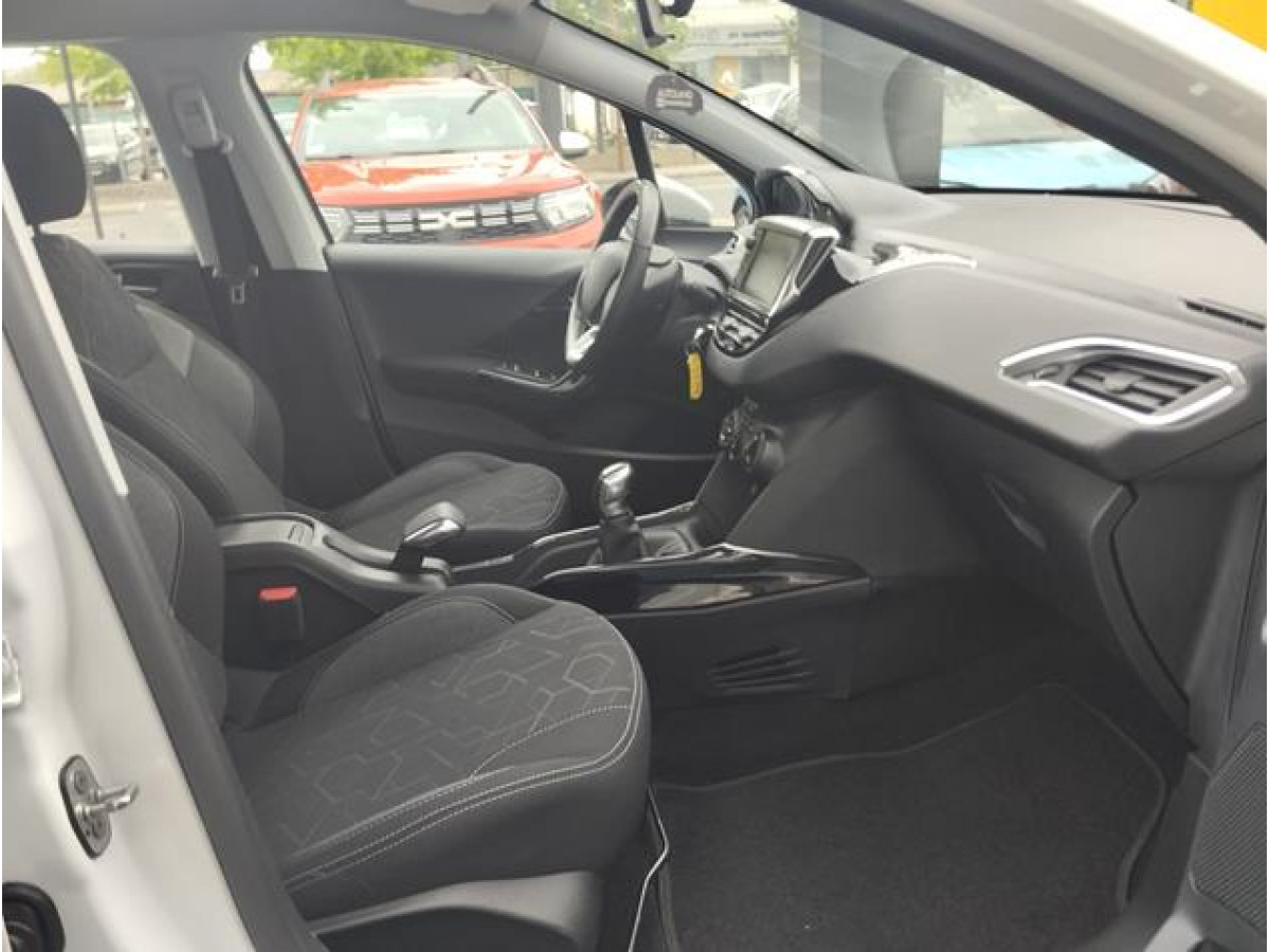 Peugeot 2008 1.5 HDI Active