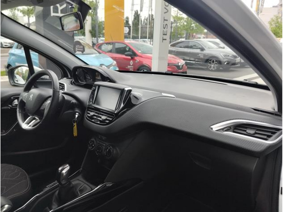 Peugeot 2008 1.5 HDI Active