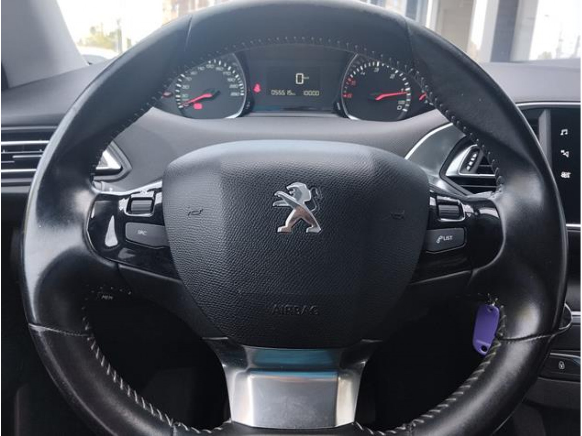 Peugeot 308 1.5 HDI Style 
