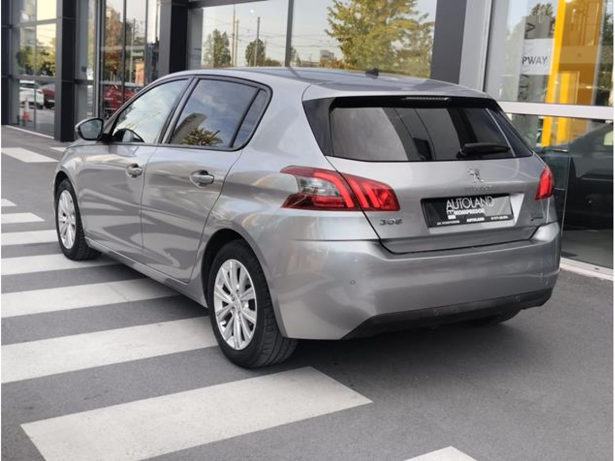 Peugeot 308 1.5 HDI Style 