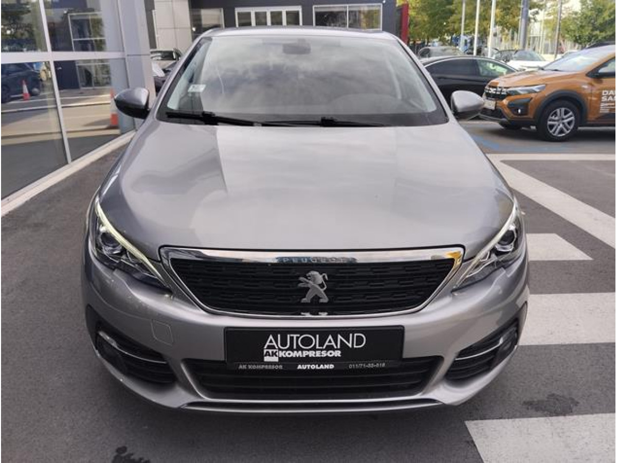 Peugeot 308 1.5 HDI Style 