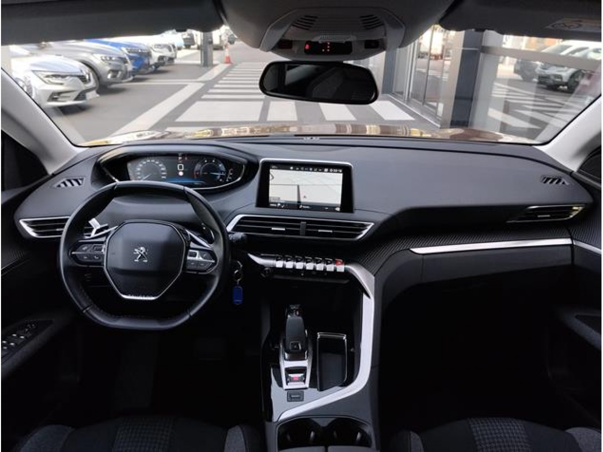 Peugeot 3008 1.5 HDI Business AUT