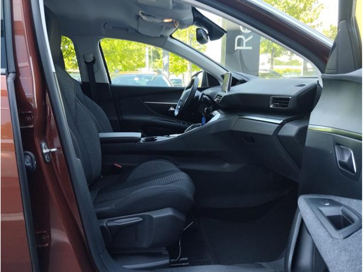 Peugeot 3008 1.5 HDI Business AUT