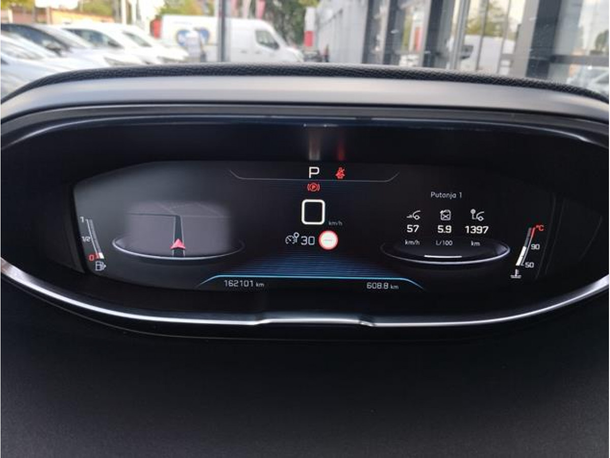 Peugeot 5008 1.5 HDI Business
