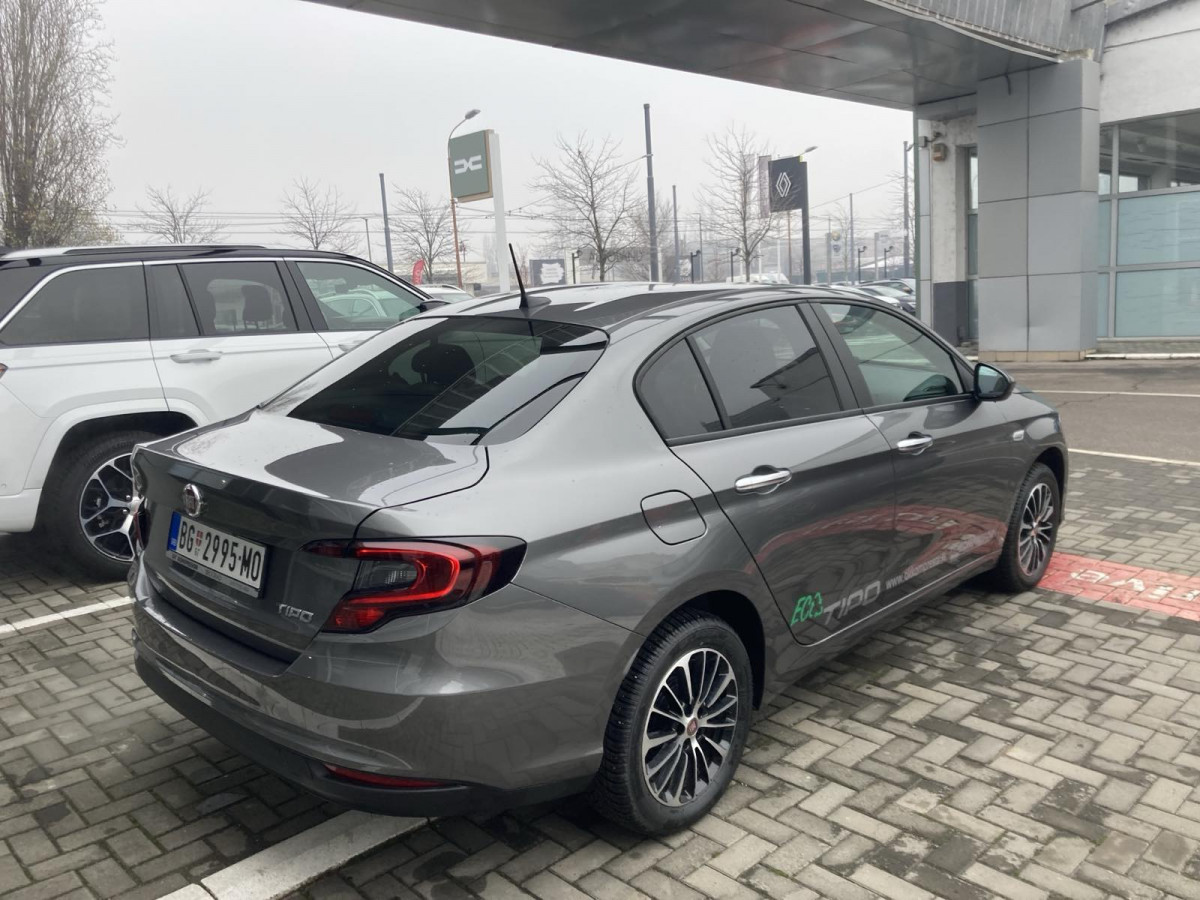 Fiat Tipo Sedan 1.3 mjtd 95ks Style Tech DEMO