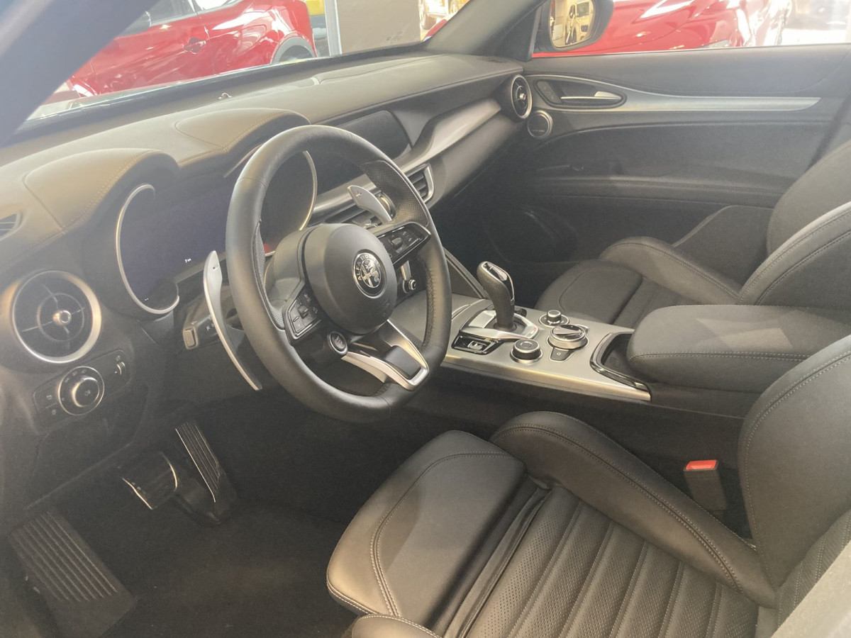 Alfa Romeo Stelvio 2.0 Petrol 280KS Q4 AT8 VELOCE