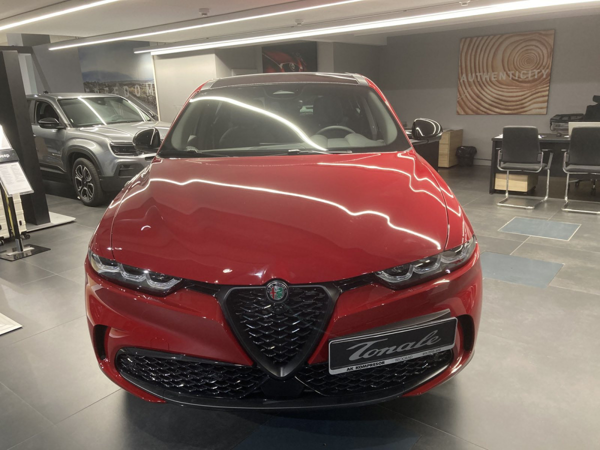Alfa Romeo Tonale 1.5 MHEV 160ks DCT7 VELOCE 