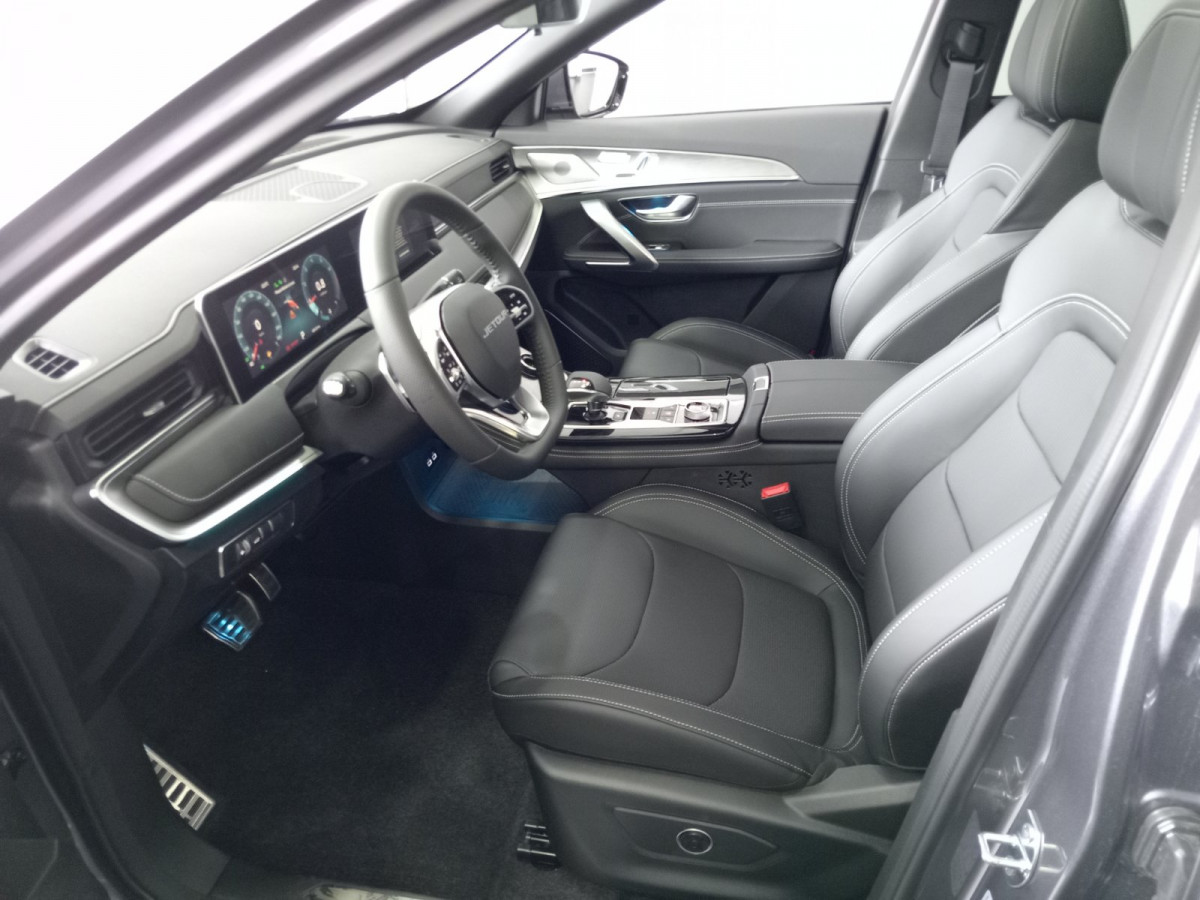 Jetour X70 Plus 1.6T 190ks 7DCT 