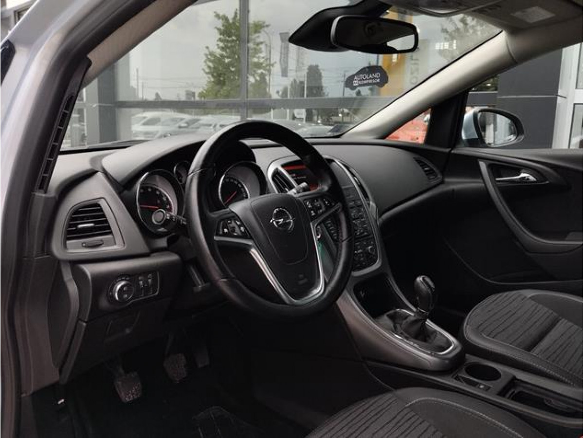 Opel Astra J 1.4 Enjoy