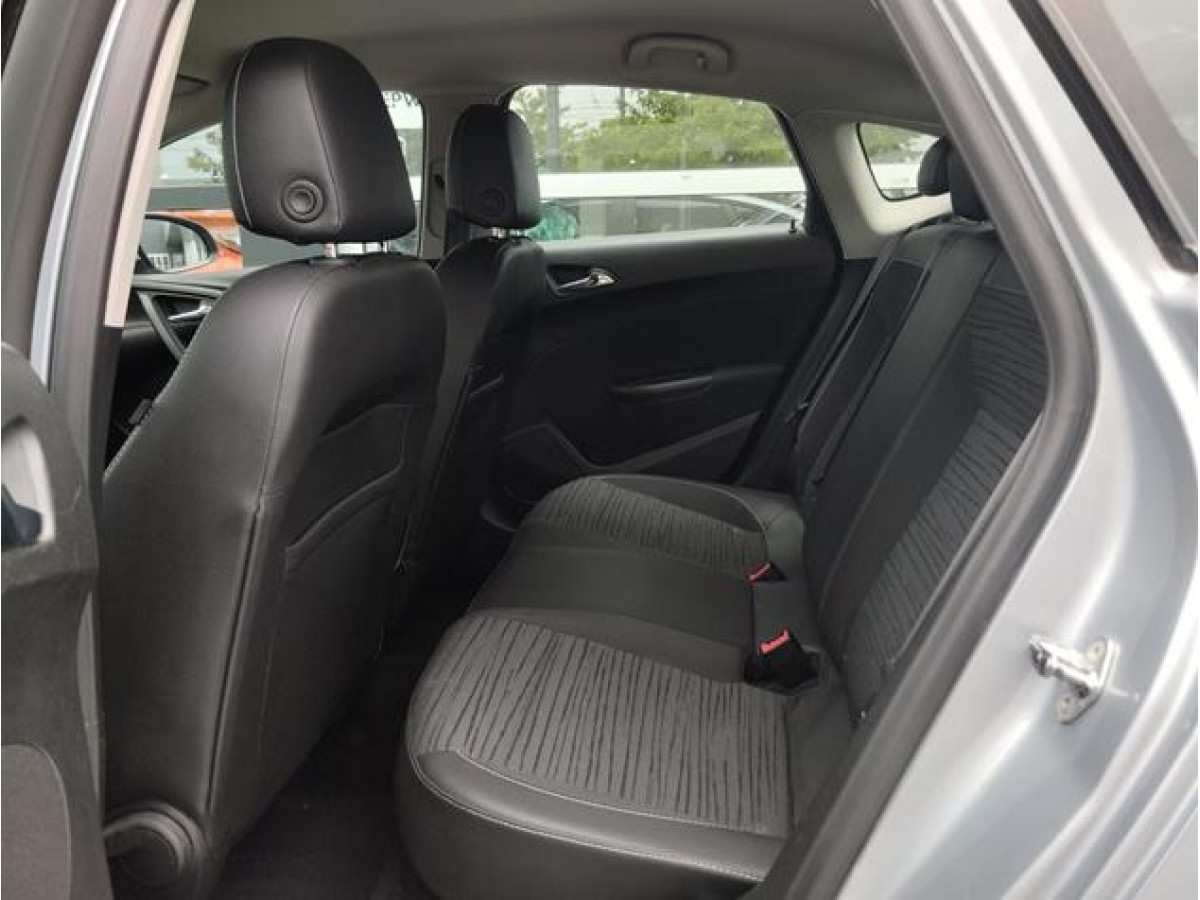 Opel Astra J 1.4 Enjoy