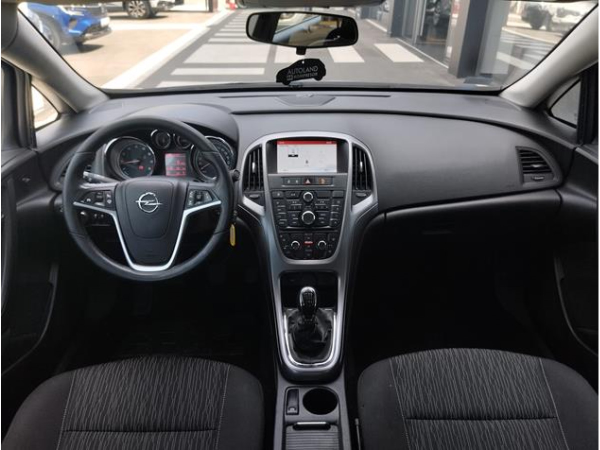 Opel Astra J 1.4 tng Enjoy