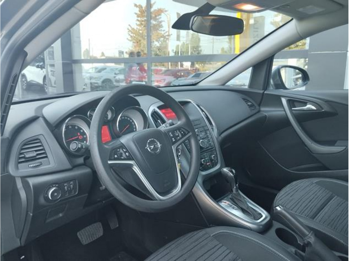Opel Astra J 1.6 Enjoy Aut