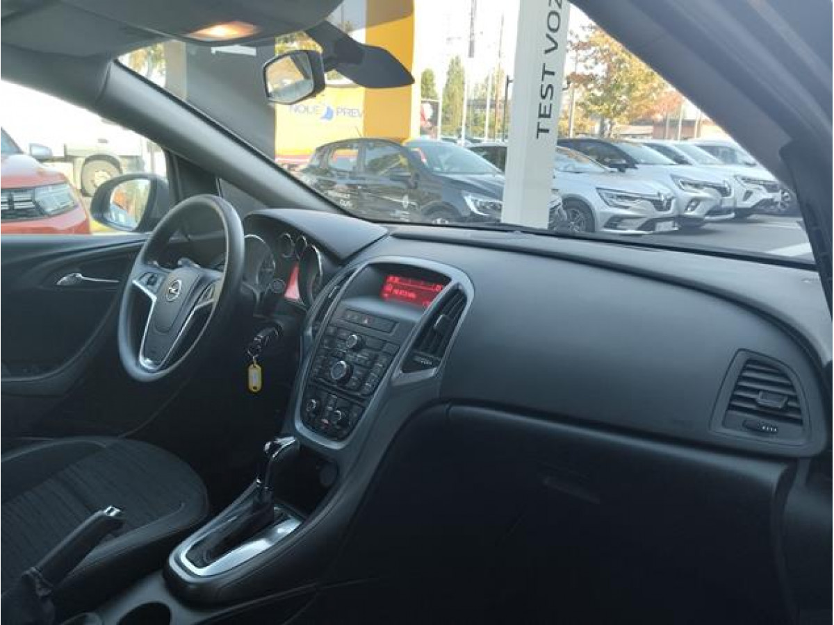 Opel Astra J 1.6 Enjoy Aut
