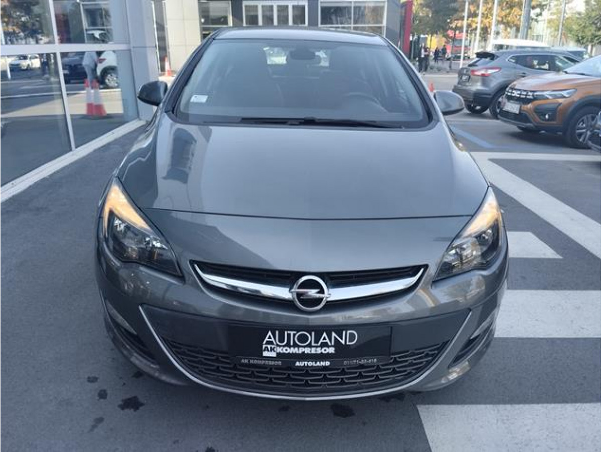 Opel Astra J 1.6 Enjoy Aut