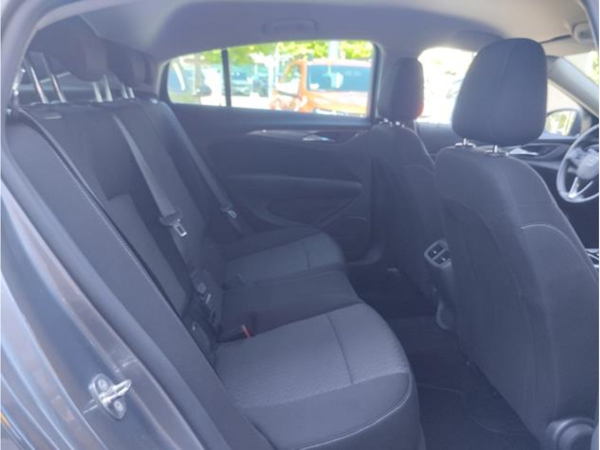 Opel Insignia 1.6 cdti Edition