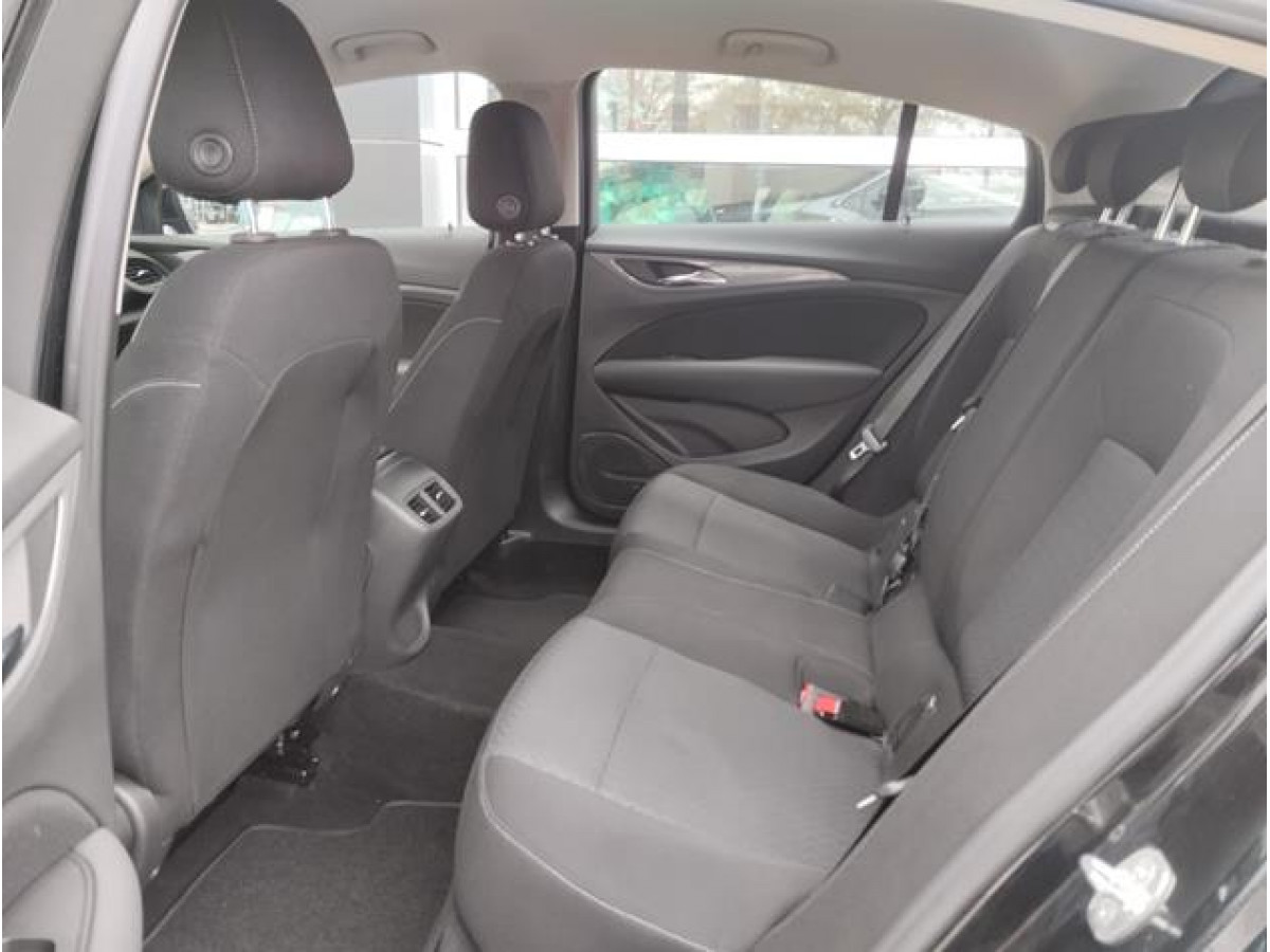 Opel Insignia 1.6 cdti Edition