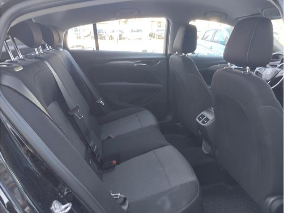 Opel Insignia 1.6 cdti Edition