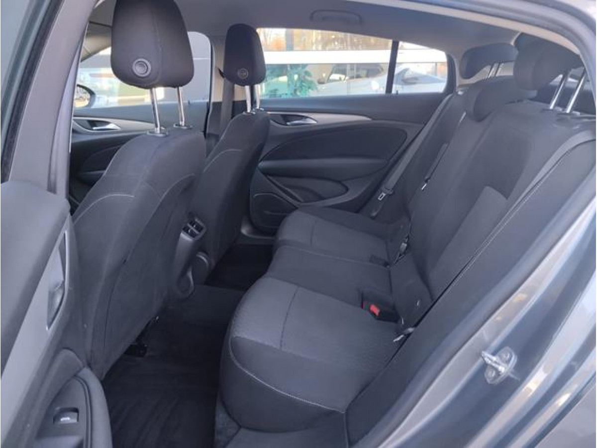 Opel Insignia 1.6 cdti Enjoy